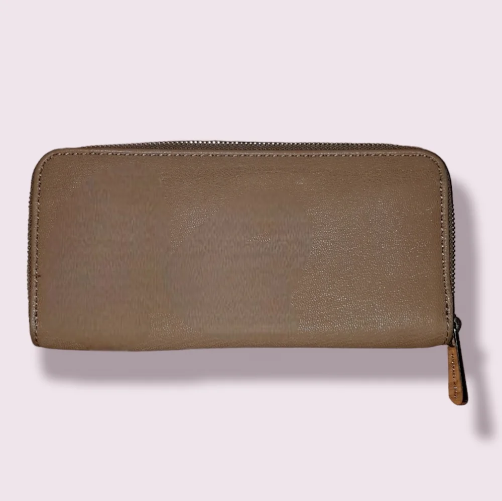 Michael Kors Fulton Large Pebbled Leather Slouchy Shoulder Bag and Wallet - Picture 3 of 10